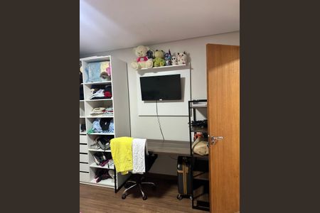 Casa à venda com 100m², 2 quartos e 2 vagas Casa à venda com 100m², 2 quartos e 2 vagasQuarto