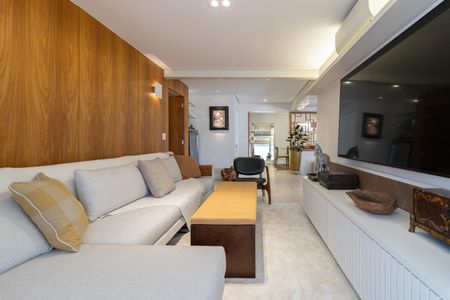 Apartamento à venda com 212m², 3 quartos e 4 vagasSala de TV