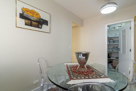 Apartamento à venda com 212m², 3 quartos e 4 vagasCopa