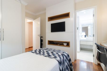 Apartamento à venda com 212m², 3 quartos e 4 vagasSuíte 2
