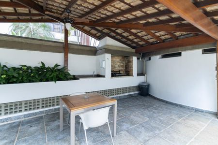 Apartamento à venda com 212m², 3 quartos e 4 vagasÁrea comum