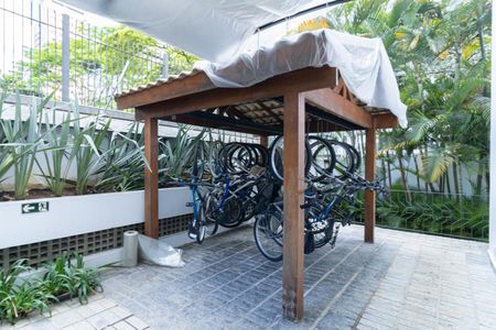 Apartamento à venda com 212m², 3 quartos e 4 vagasÁrea comum