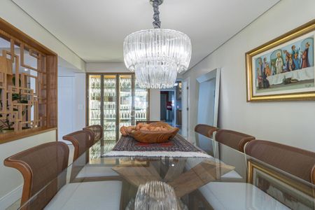 Apartamento à venda com 212m², 3 quartos e 4 vagasSala de Jantar