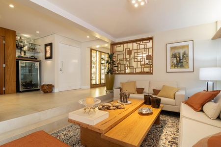 Apartamento à venda com 212m², 3 quartos e 4 vagasSala