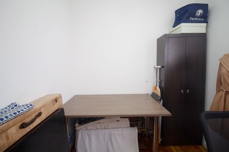 Apartamento à venda com 150m², 2 quartos e 3 vagasQuarto de Serviço