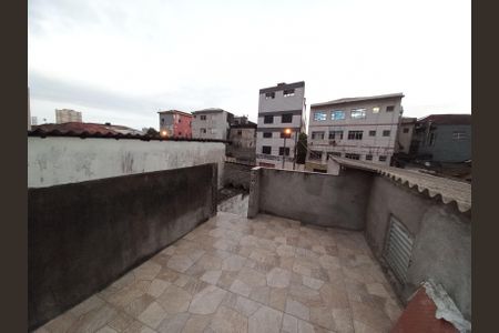 Casa para alugar com 70m², 2 quartos e 2 vagas Casa para alugar com 70m², 2 quartos e 2 vagasLaje
