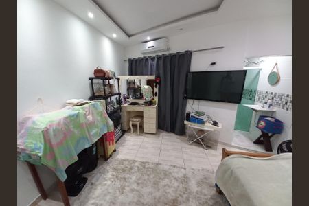 Casa para alugar com 70m², 2 quartos e 2 vagas Casa para alugar com 70m², 2 quartos e 2 vagasSuíte 2