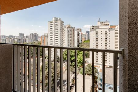 Studio à venda com 27m², 1 quarto e 1 vaga Studio à venda com 27m², 1 quarto e 1 vagaVaranda
