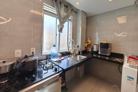 Apartamento para alugar com 42m², 2 quartos e 1 vagaCozinha