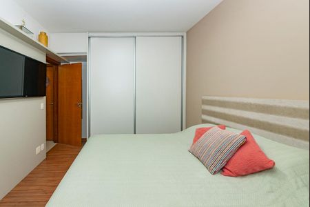 Apartamento à venda com 175m², 3 quartos e 2 vagasSuíte