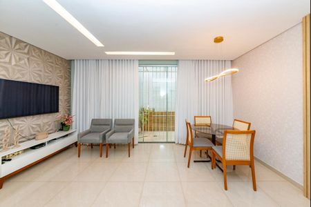 Apartamento à venda com 175m², 3 quartos e 2 vagasSala