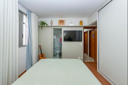 Apartamento à venda com 175m², 3 quartos e 2 vagasSuíte