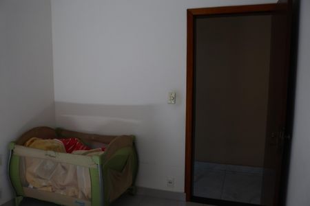 Casa para alugar com 460m², 4 quartos e 2 vagasQuarto 2