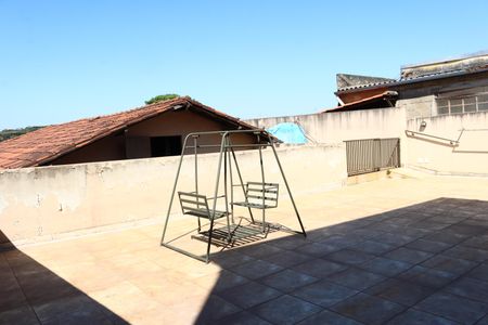 Casa para alugar com 460m², 4 quartos e 2 vagasÁrea comum