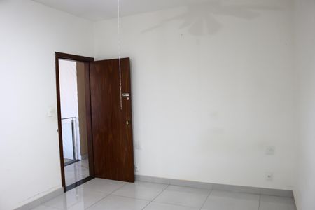 Casa para alugar com 460m², 4 quartos e 2 vagasSuíte