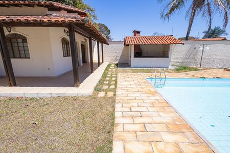 Casa para alugar com 453m², 5 quartos e 8 vagasÁrea comum