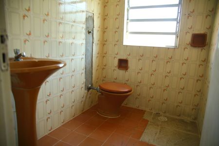 Casa à venda com 218m², 3 quartos e 1 vagaBanheiro Social