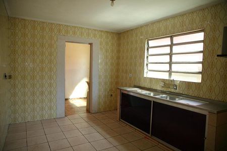 Casa à venda com 218m², 3 quartos e 1 vagaCozinha