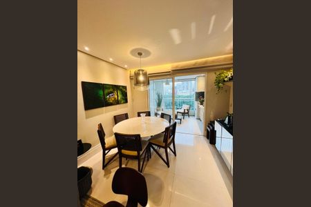 Sala de apartamento à venda com 3 quartos, 154m² em Vila Olímpia, São Paulo