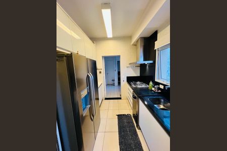 Cozinha de apartamento à venda com 3 quartos, 154m² em Vila Olímpia, São Paulo