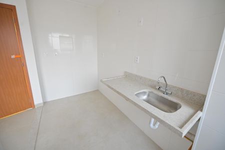 Apartamento para alugar com 48m², 2 quartos e 1 vaga Apartamento para alugar com 48m², 2 quartos e 1 vagaCozinha