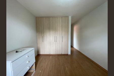 Casa à venda com 145m², 5 quartos e 2 vagasSuíte