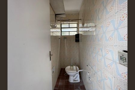 Casa à venda com 145m², 5 quartos e 2 vagasBanheiro de serviço