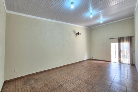 Sala  de casa para alugar com 3 quartos, 300m² em Cidade Satélite Íris, Campinas