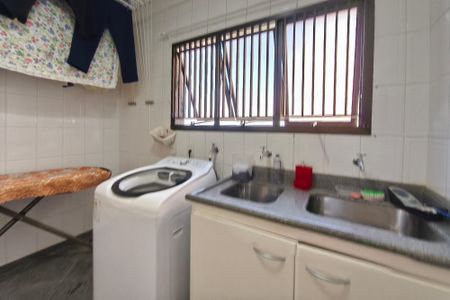 Apartamento à venda com 245m², 5 quartos e 4 vagasÁrea de Serviço