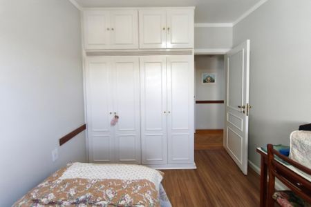 Apartamento à venda com 245m², 5 quartos e 4 vagasQuarto 1