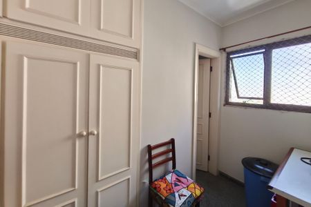 Apartamento à venda com 245m², 5 quartos e 4 vagasQuarto de Serviço