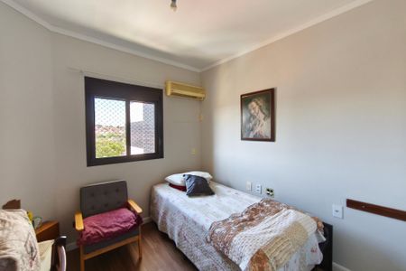 Apartamento à venda com 245m², 5 quartos e 4 vagasQuarto 1