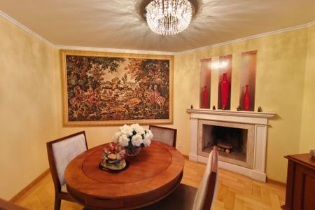 Apartamento à venda com 245m², 5 quartos e 4 vagasSala