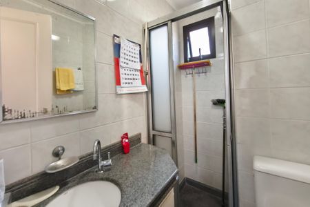 Apartamento à venda com 245m², 5 quartos e 4 vagasBanheiro de serviço