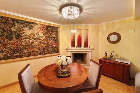 Apartamento à venda com 245m², 5 quartos e 4 vagasSala