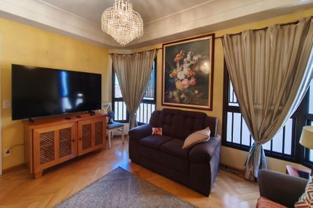 Apartamento à venda com 245m², 5 quartos e 4 vagasSala de TV