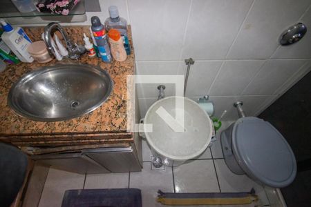 Casa de condomínio à venda com 82m², 3 quartos e 1 vagaBanheiro