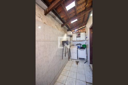 Casa de condomínio à venda com 82m², 3 quartos e 1 vagaÁrea de Serviço