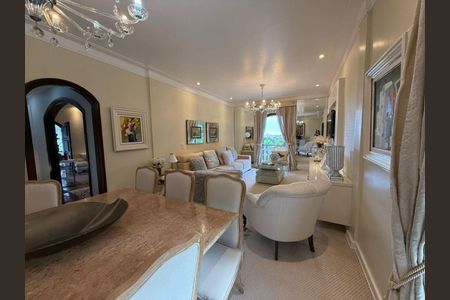 Casa à venda com 6 quartos, 620m² em Piratininga, Niterói