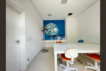 Apartamento à venda com 105m², 2 quartos e 2 vagas Apartamento à venda com 105m², 2 quartos e 2 vagasBanheiro