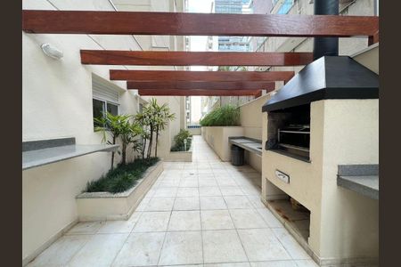 Apartamento à venda com 105m², 2 quartos e 2 vagas Apartamento à venda com 105m², 2 quartos e 2 vagasHall Social