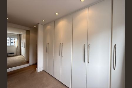 Apartamento à venda com 105m², 2 quartos e 2 vagas Apartamento à venda com 105m², 2 quartos e 2 vagasHall Social