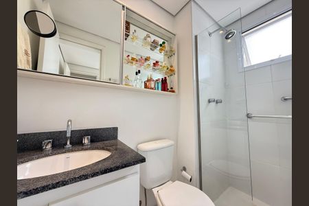 Apartamento à venda com 105m², 2 quartos e 2 vagas Apartamento à venda com 105m², 2 quartos e 2 vagasBanheiro