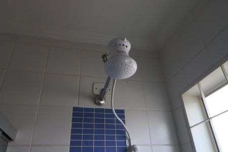 Casa para alugar com 450m², 4 quartos e 4 vagas Casa para alugar com 450m², 4 quartos e 4 vagasBanheiro da Suíte 2