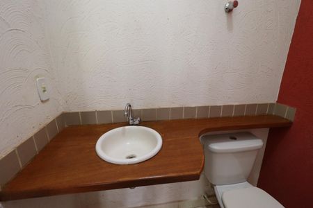 Lavabo de casa para alugar com 4 quartos, 450m² em Residencial E Comercial Palmares, Ribeirão Preto