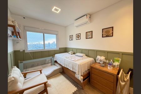 Apartamento à venda com 213m², 3 quartos e 4 vagasQuarto