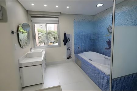 Apartamento à venda com 340m², 3 quartos e 5 vagasBanheiro