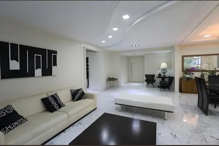 Apartamento à venda com 340m², 3 quartos e 5 vagasSala