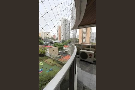 Apartamento à venda com 340m², 3 quartos e 5 vagasVista