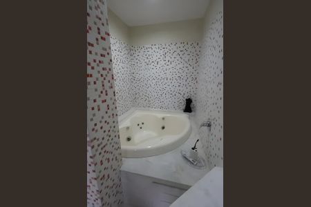 Apartamento à venda com 340m², 3 quartos e 5 vagasBanheiro